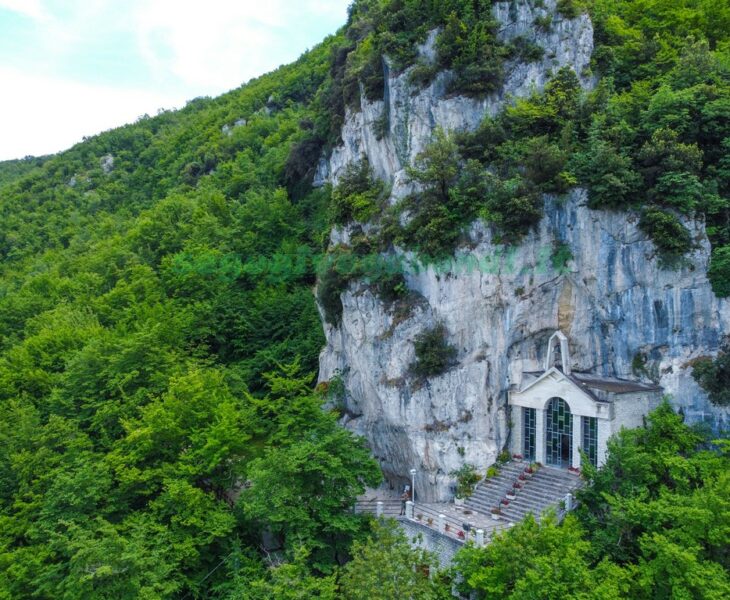 Santuario Madonna della Grotta Fabriano
